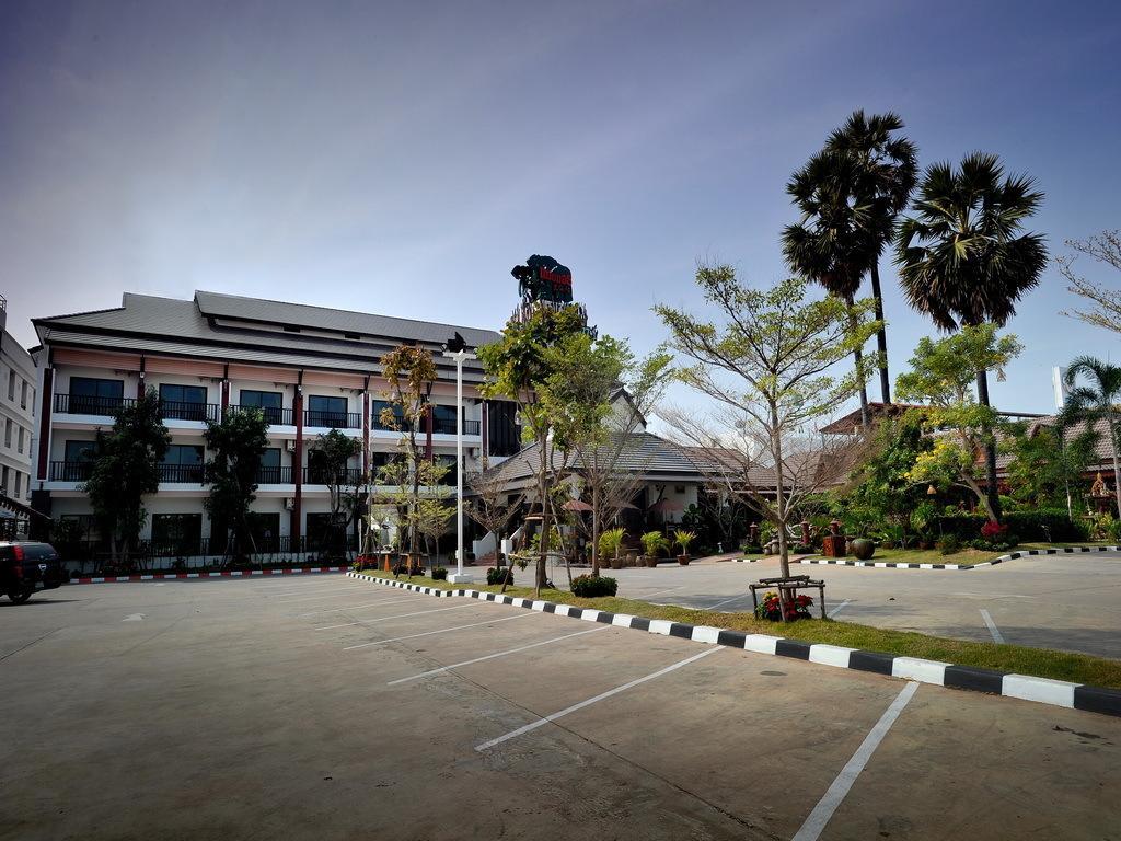 Mammoth Resort Khon Kaen Dış mekan fotoğraf