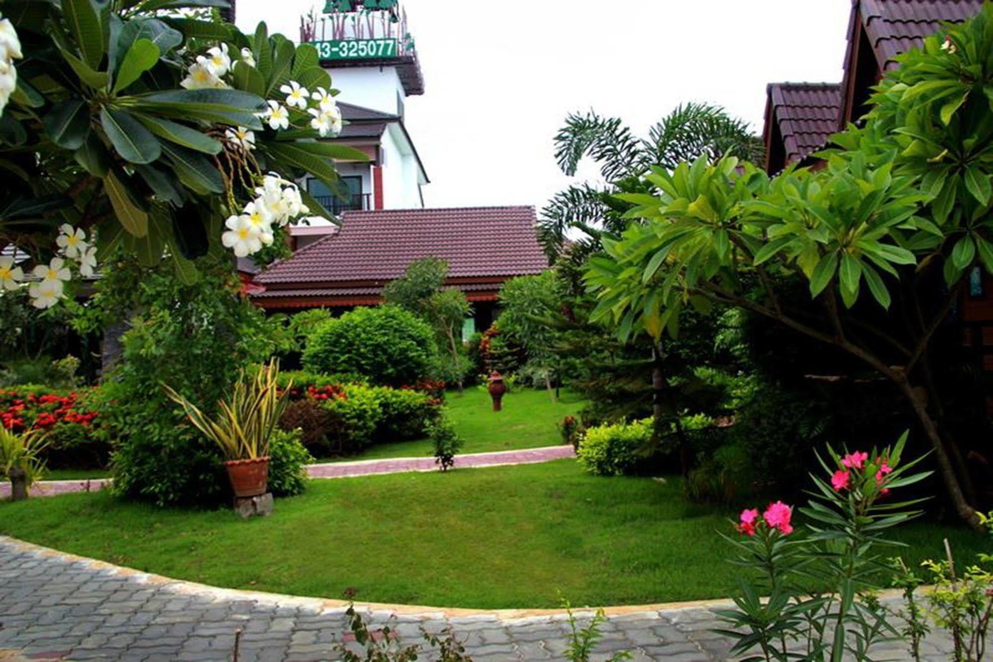 Mammoth Resort Khon Kaen Dış mekan fotoğraf